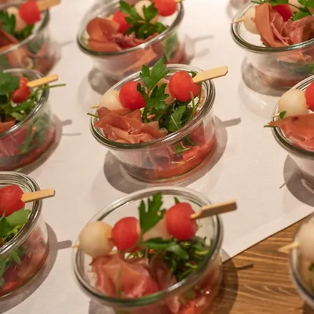 Szálloda Robenstein & -