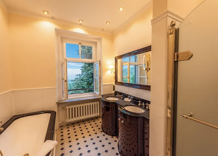 Hotel Robenstein & - 4*